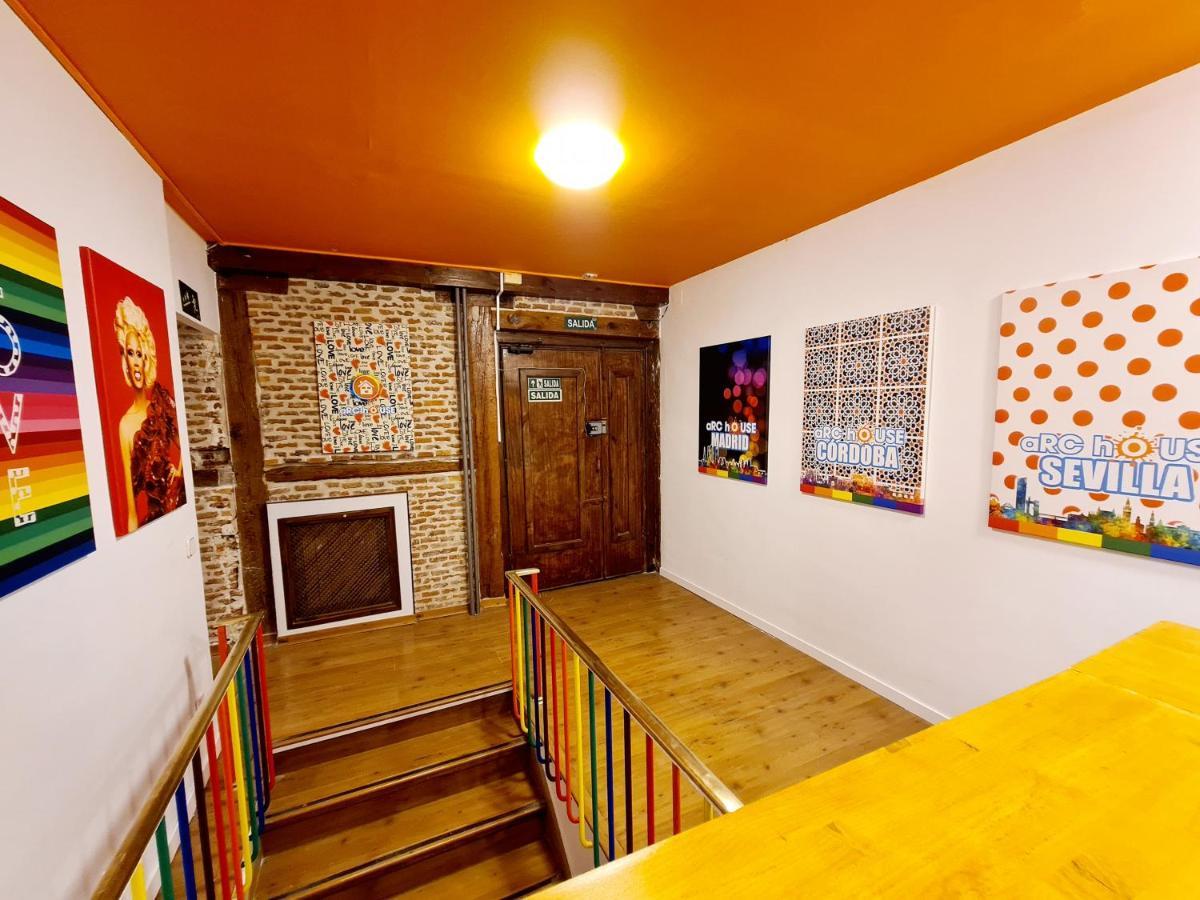 Arc House Madrid - Puerta Del Sol Only Adults Hostel Exterior photo